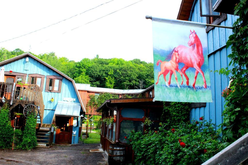 Auberge Le Cheval Bleu Saint-Alphonse-Rodriguez Zewnętrze zdjęcie
